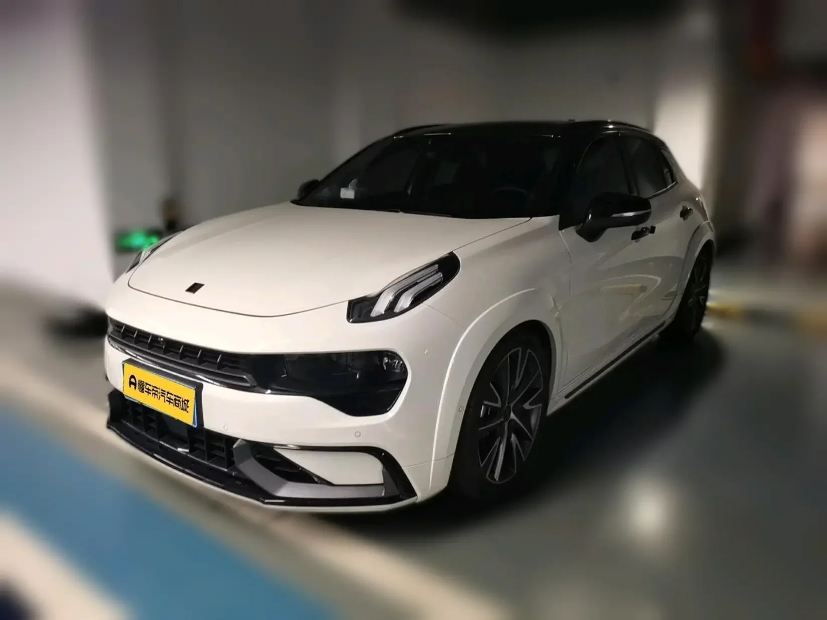 Lynk & Co 02 Hatchback
