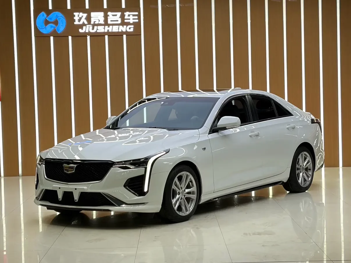 CADILLAC CT4