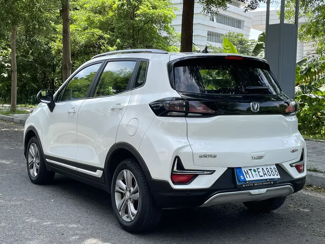Changan CS15