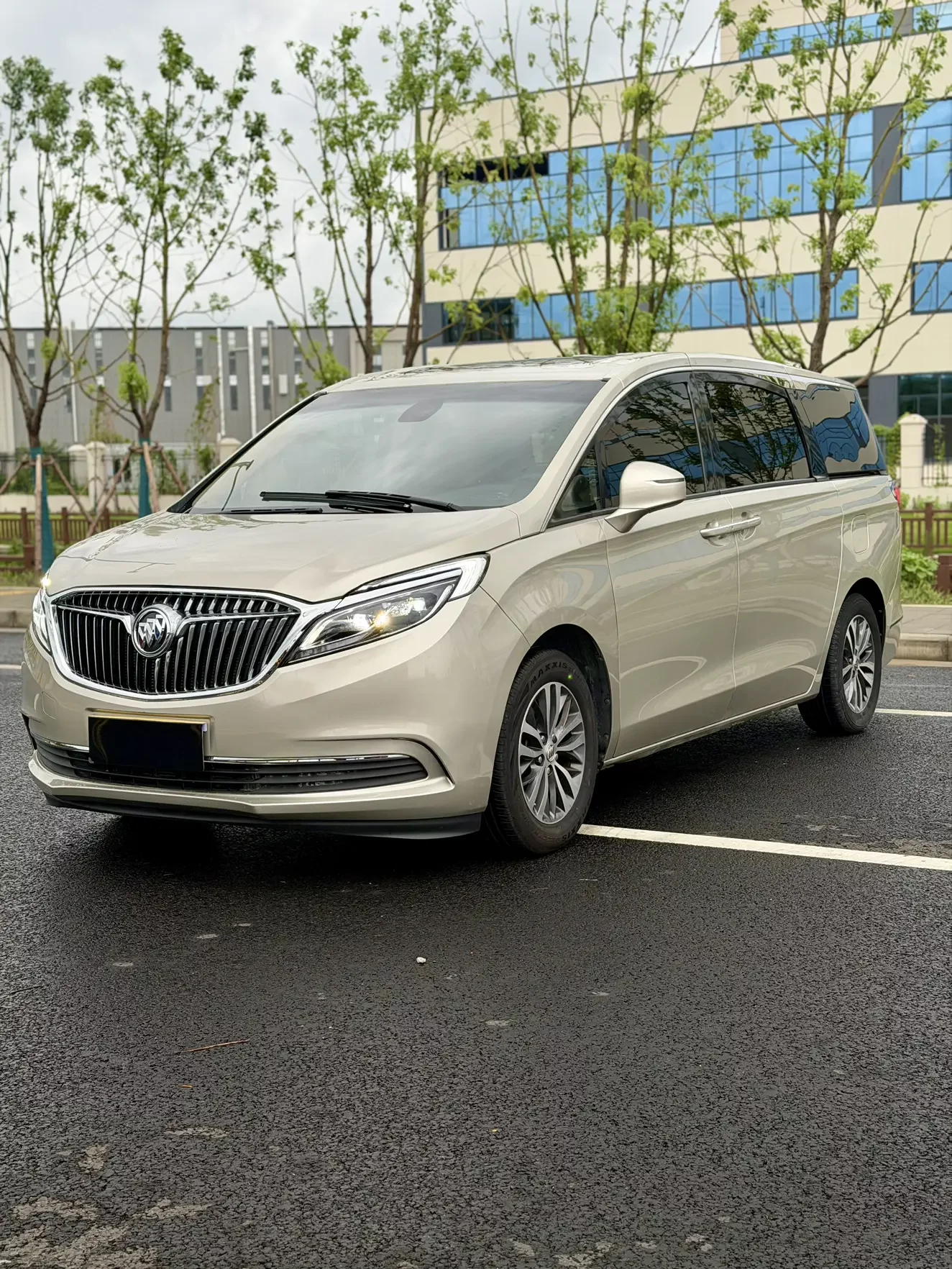 Buick GL8