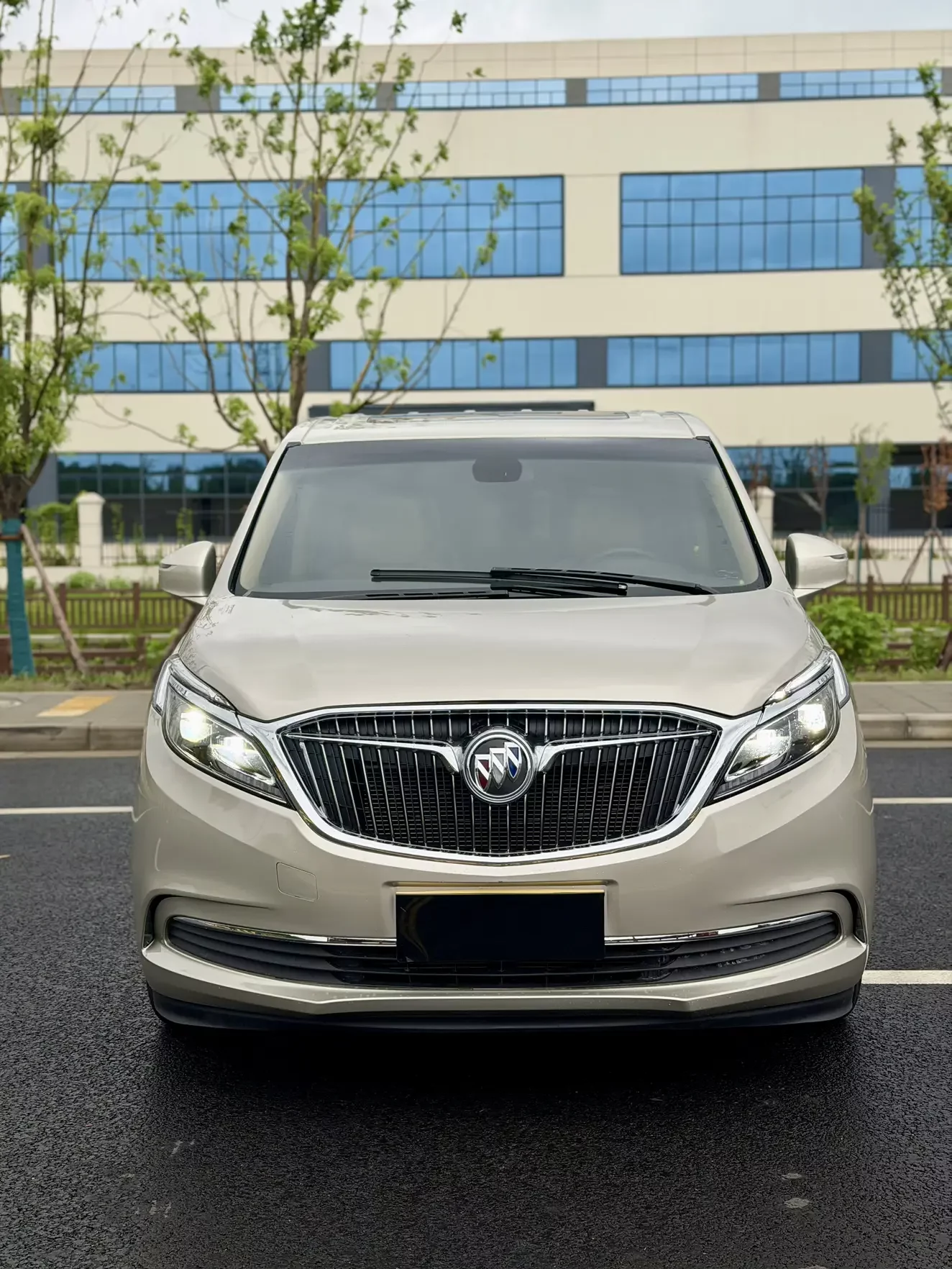 Buick GL8