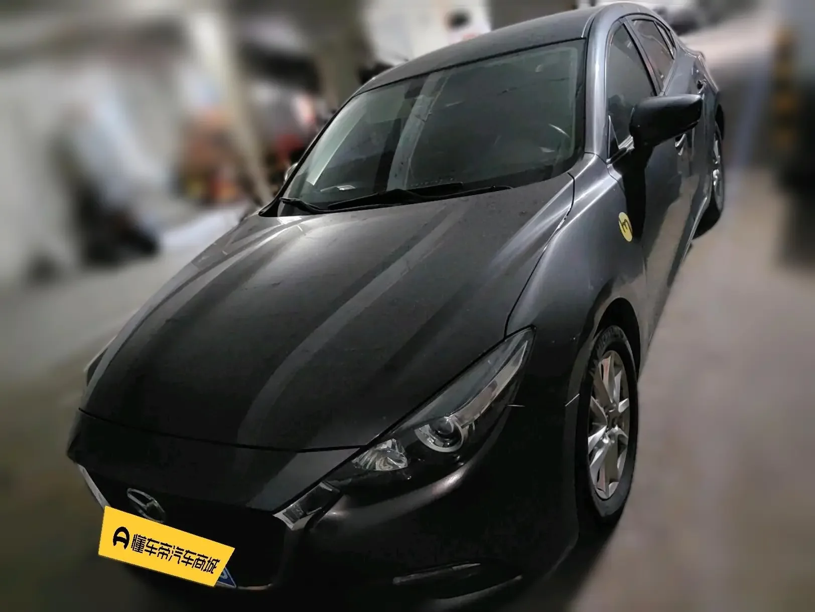 Mazda Axela (3)
