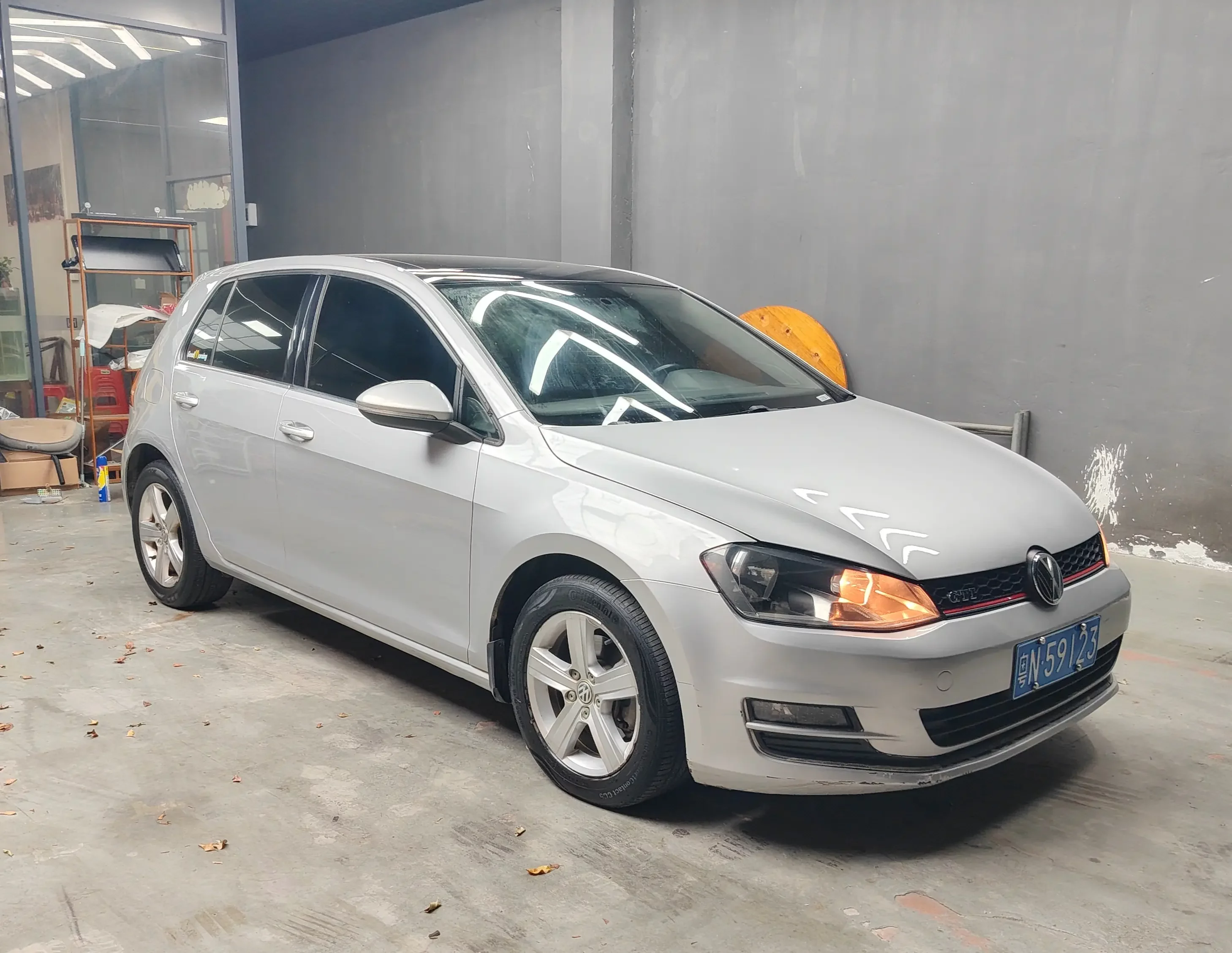 Volkswagen golf