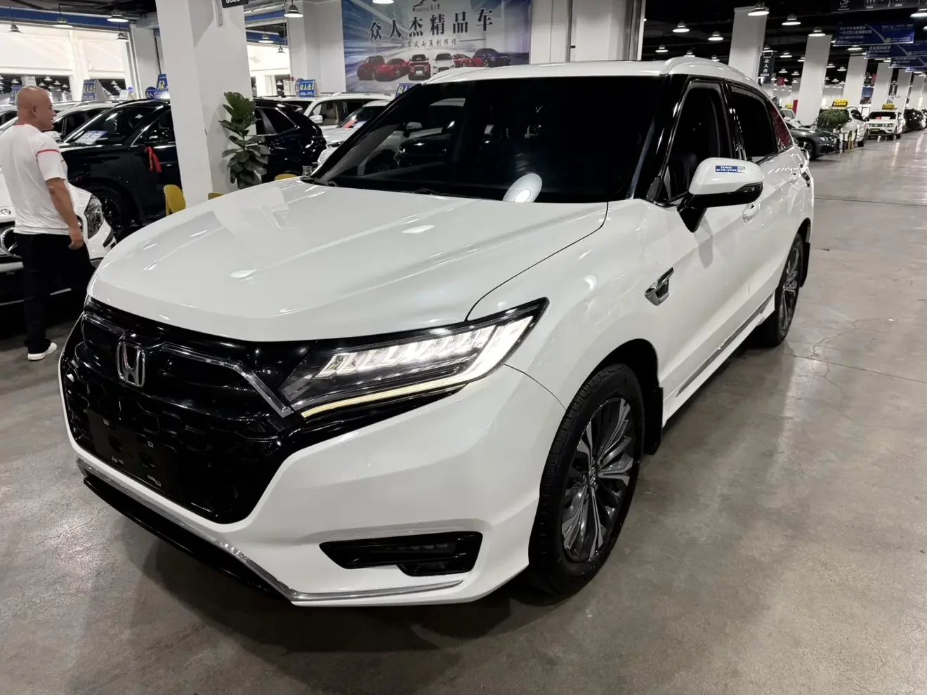 Honda UR-V