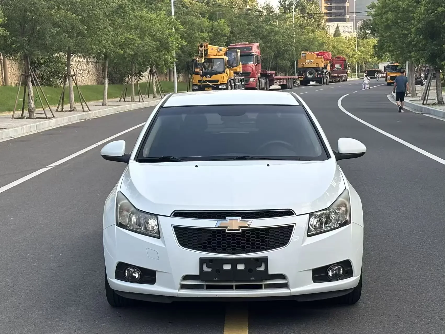 Chevrolet Monza (Cruze)