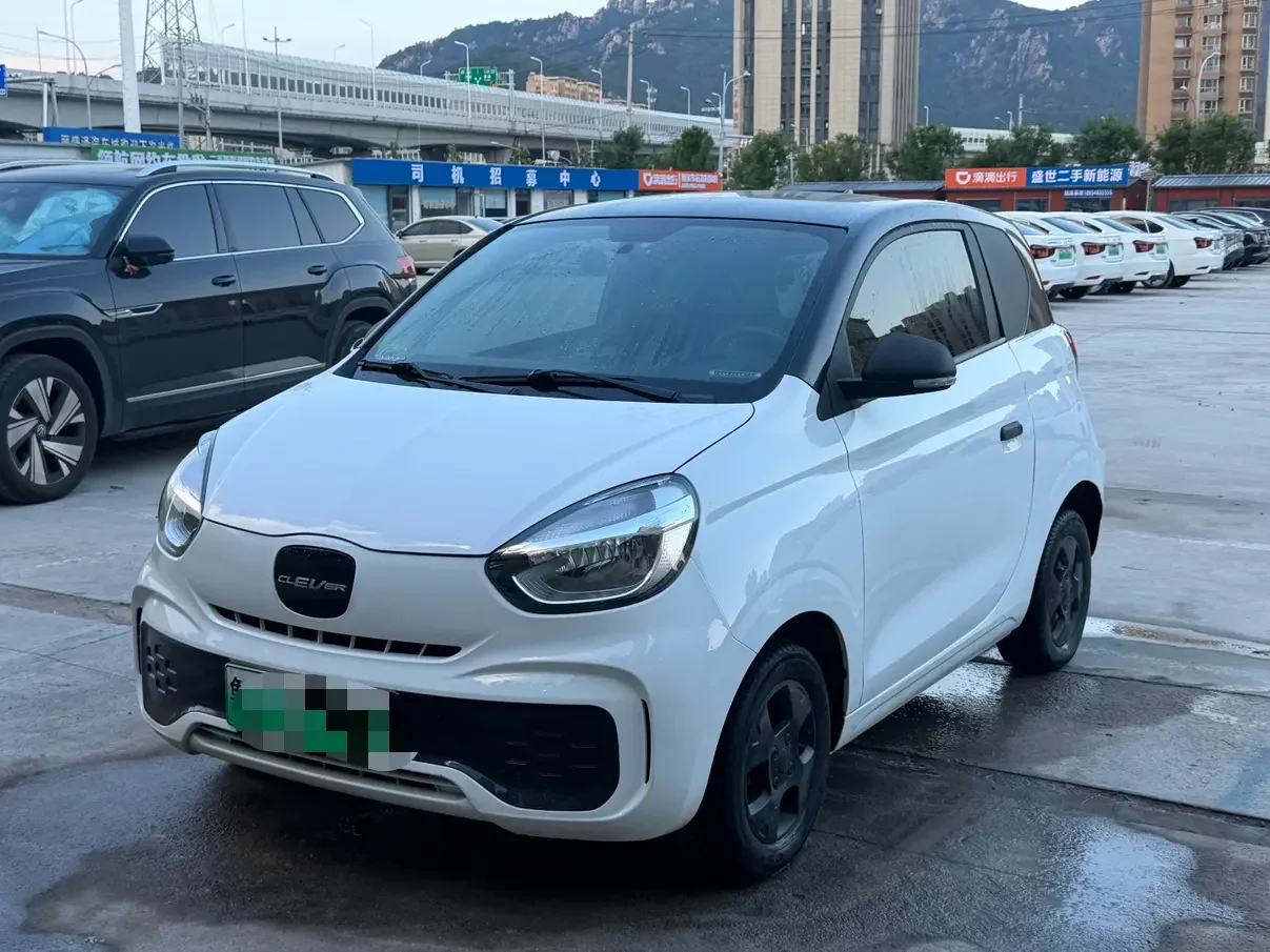 Roewe CLEVER