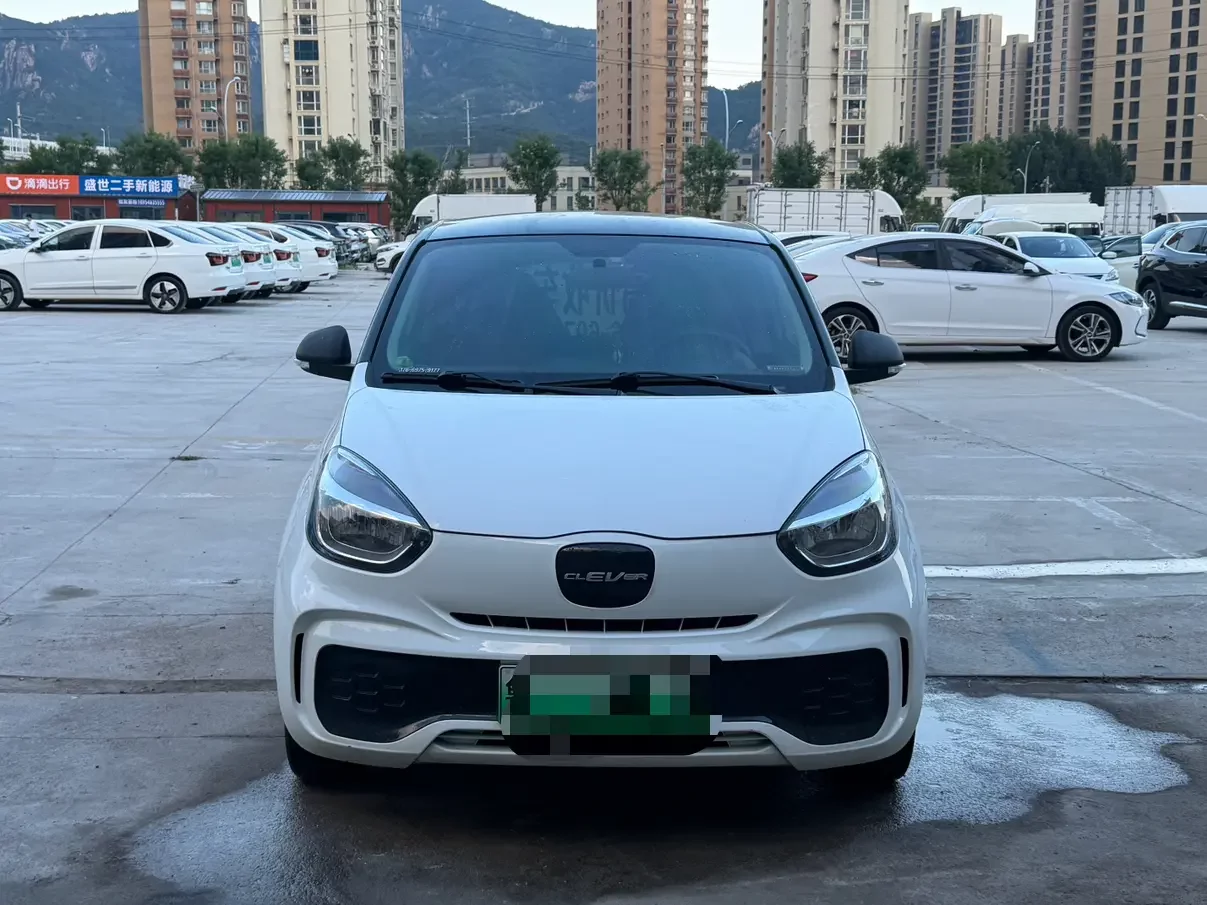 Roewe CLEVER