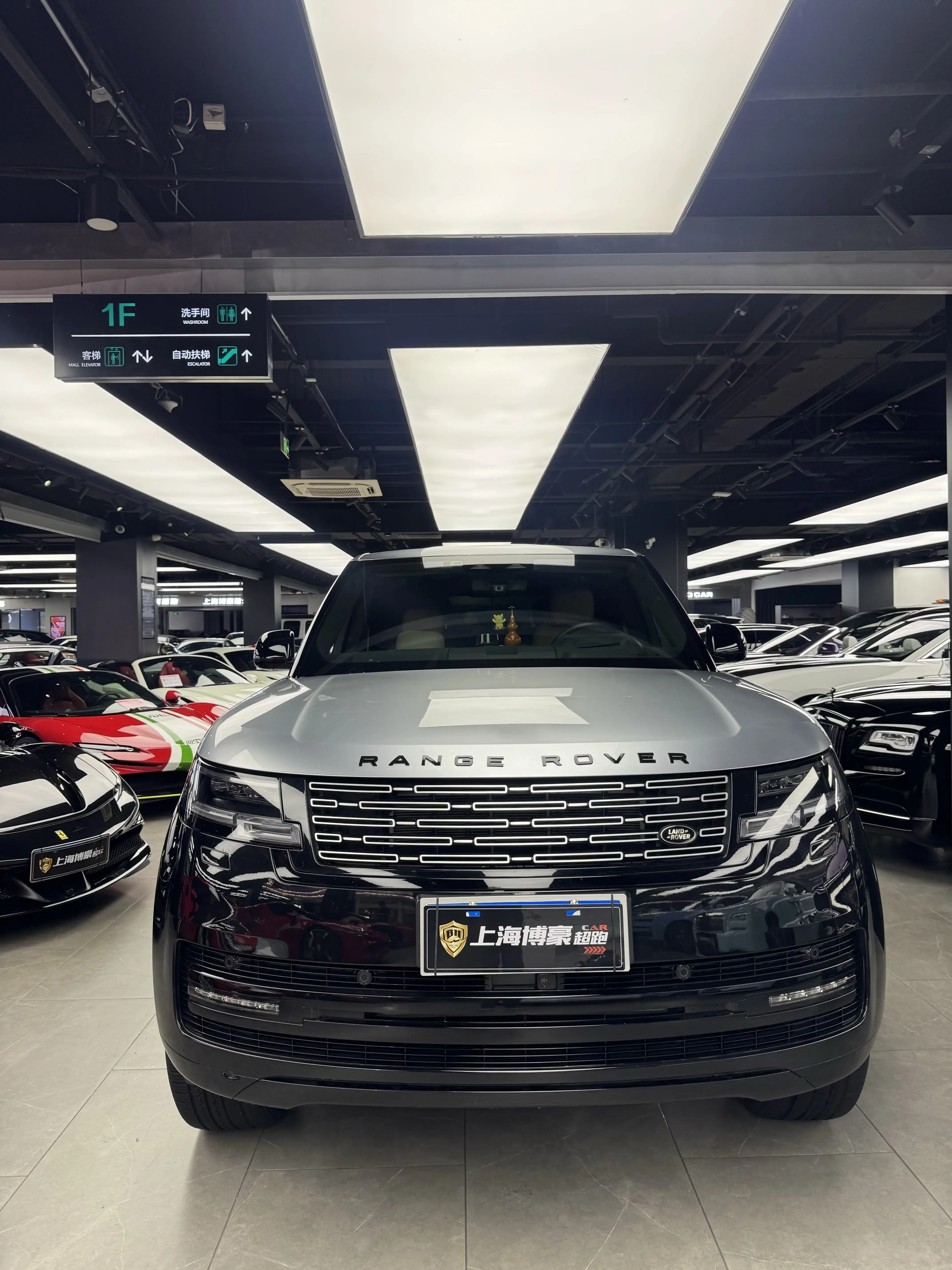Land Rover range rover