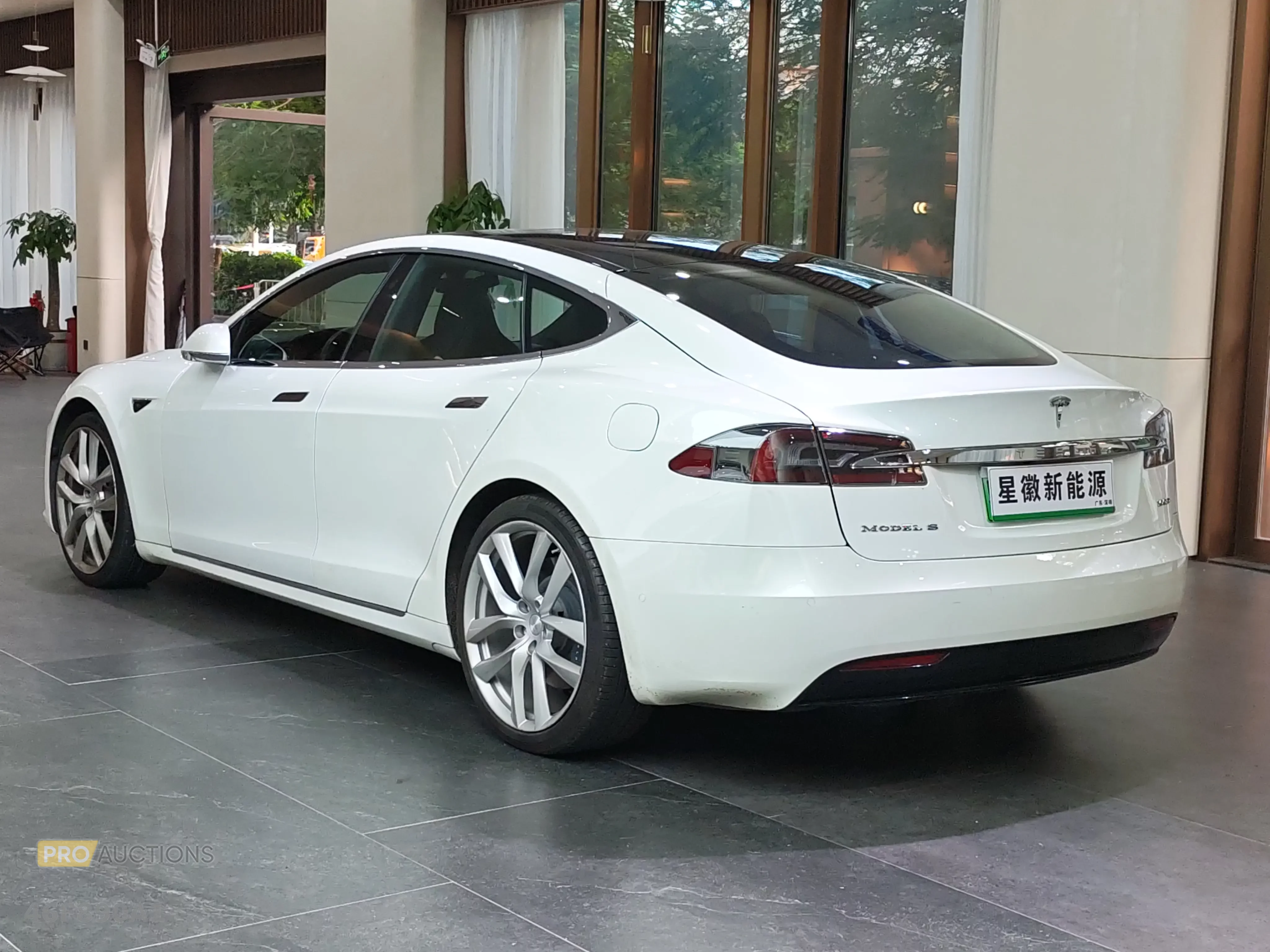 Tesla Model S