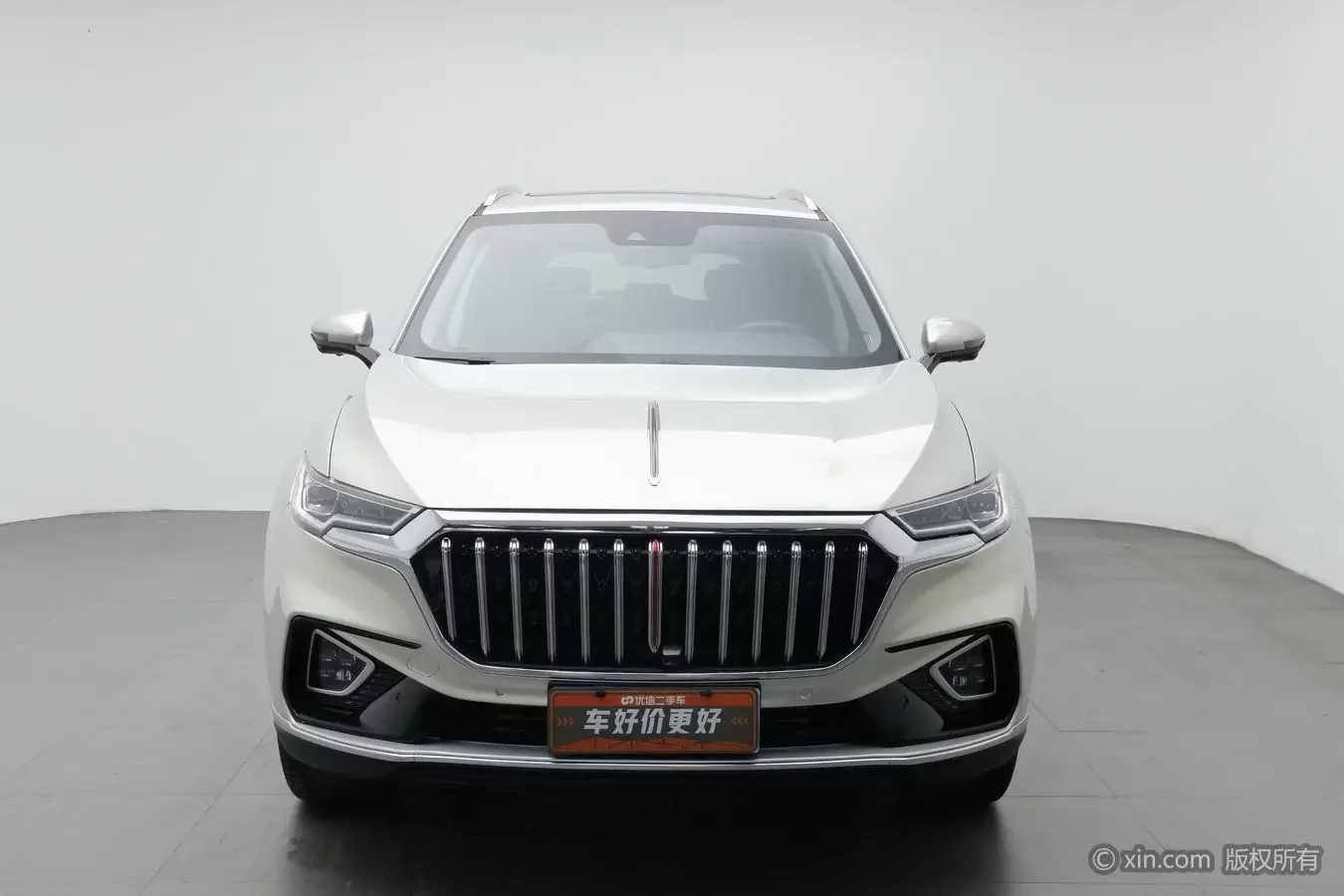 Hongqi HS5
