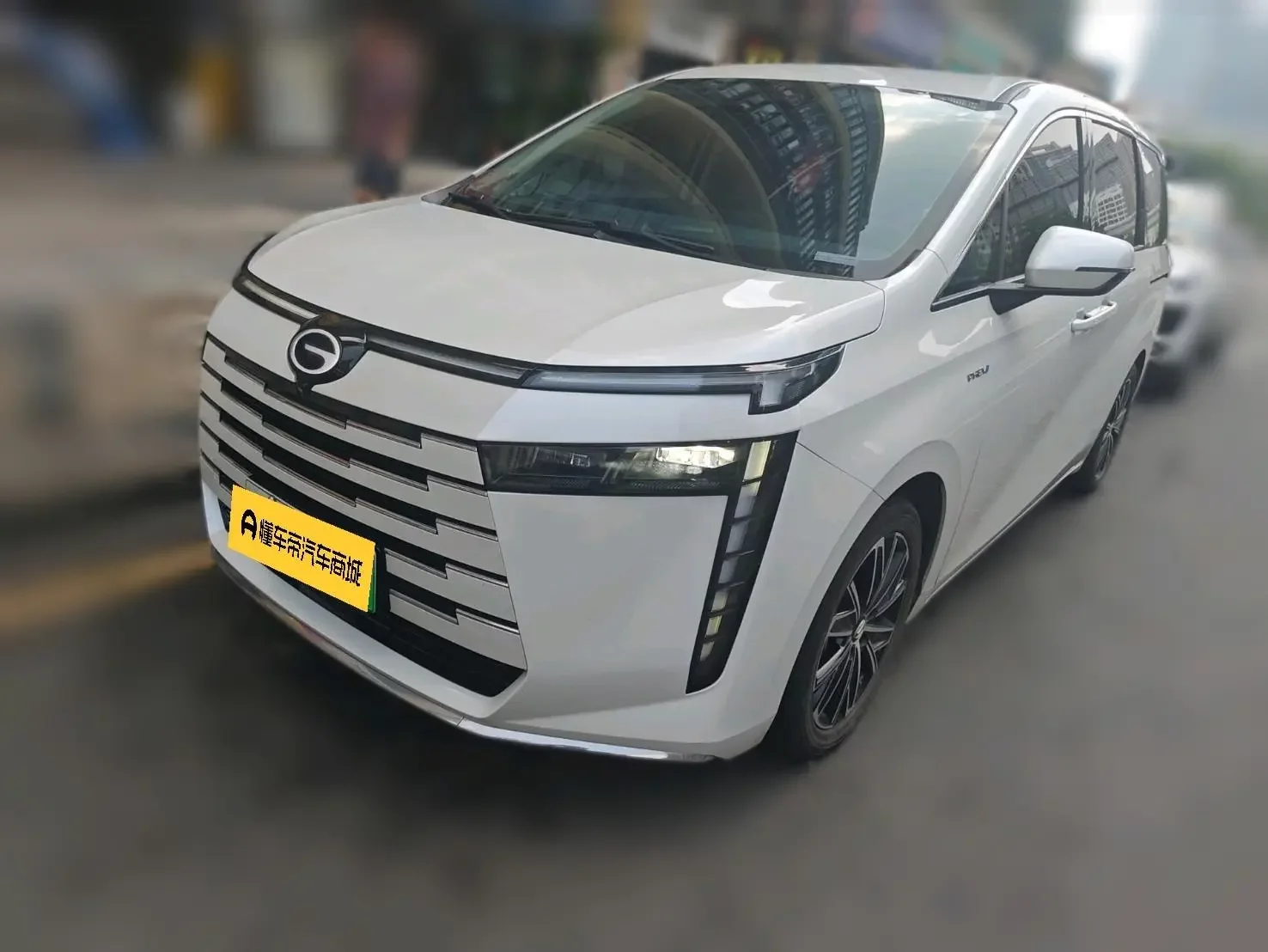 GAC Trumpchi E8 PHEV