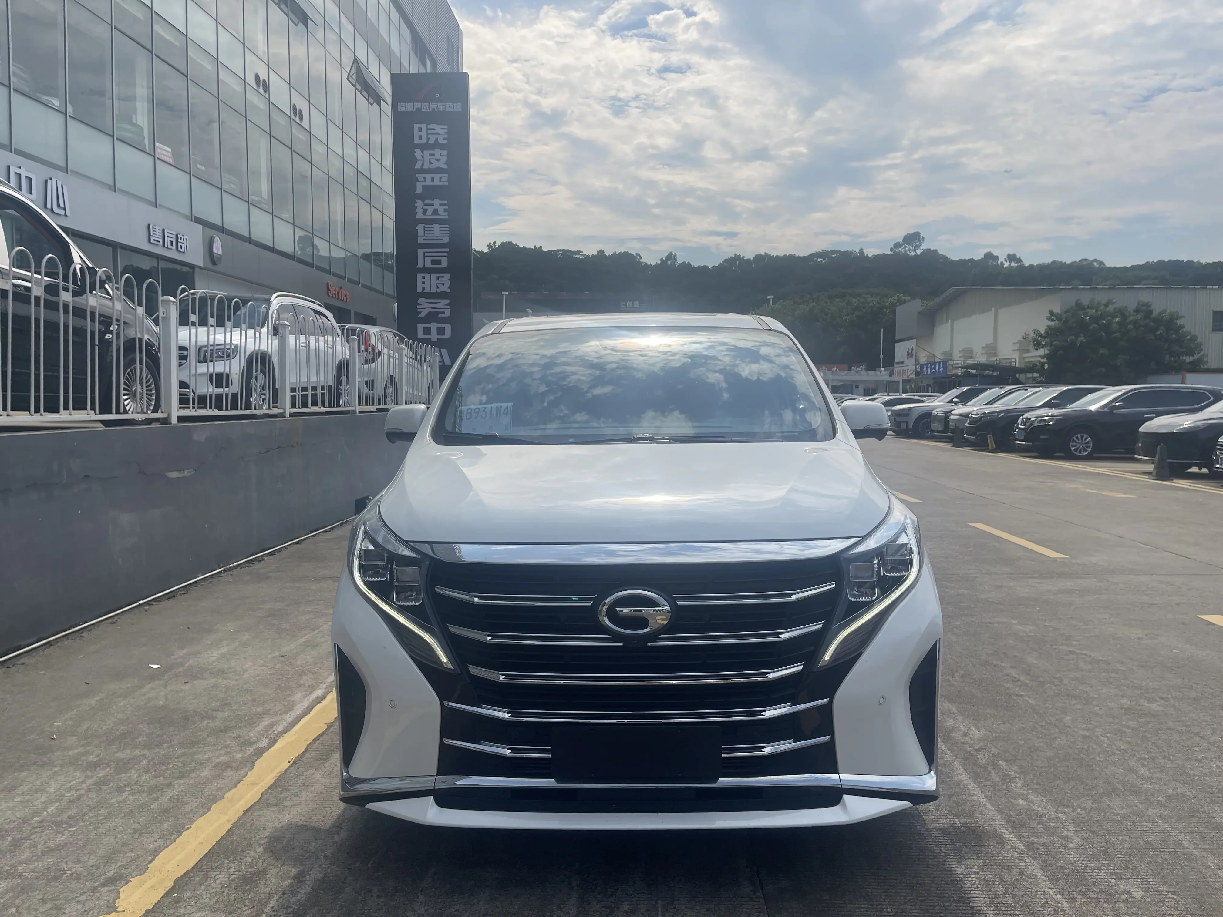 GAC Trumpchi M8