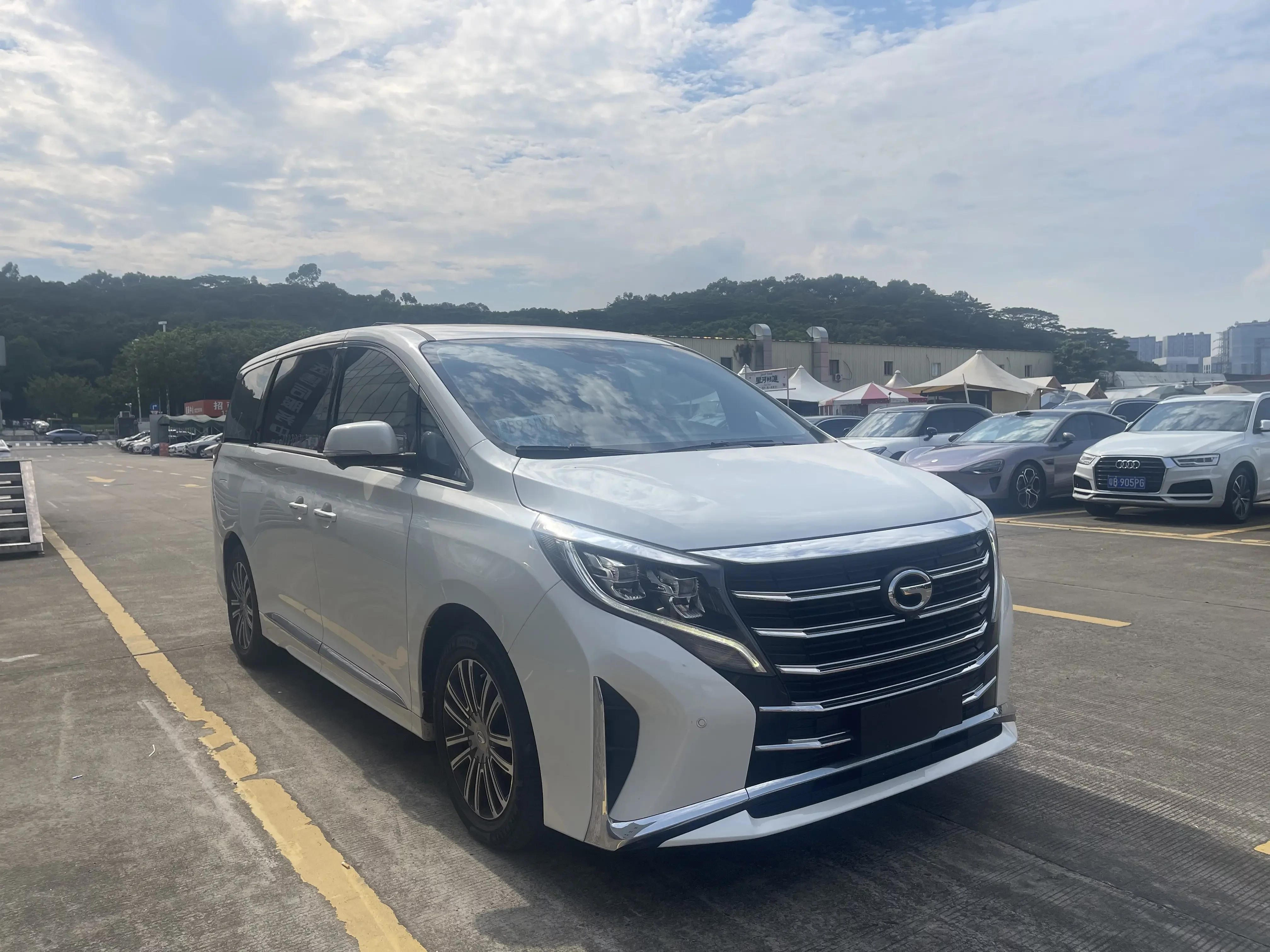 GAC Trumpchi M8