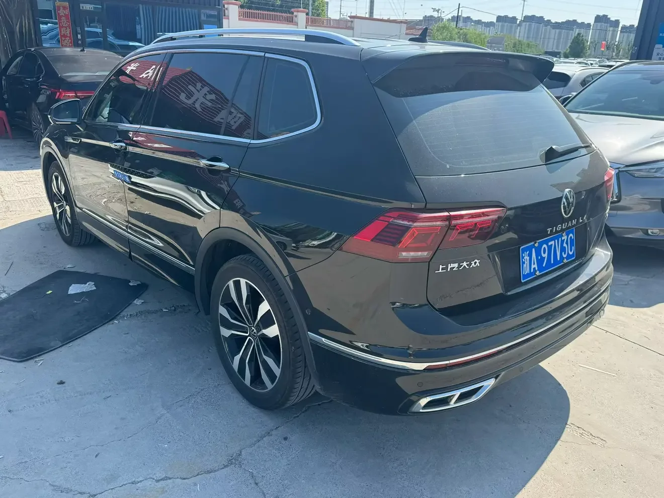 Volkswagen Tiguan L