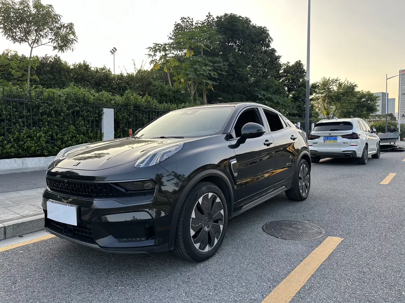 Lynk & Co 05 EM-P
