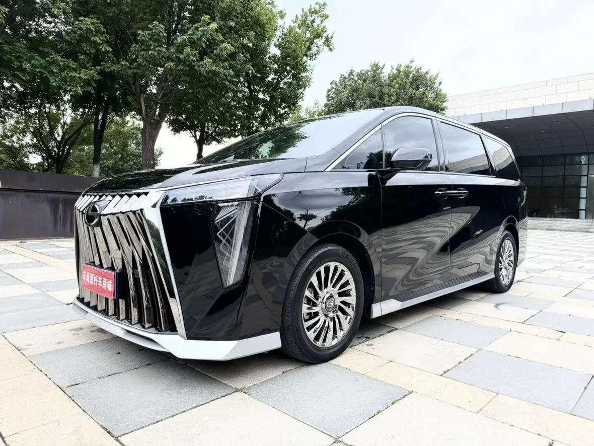 GAC Trumpchi M8