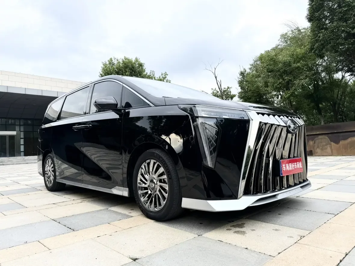 GAC Trumpchi M8