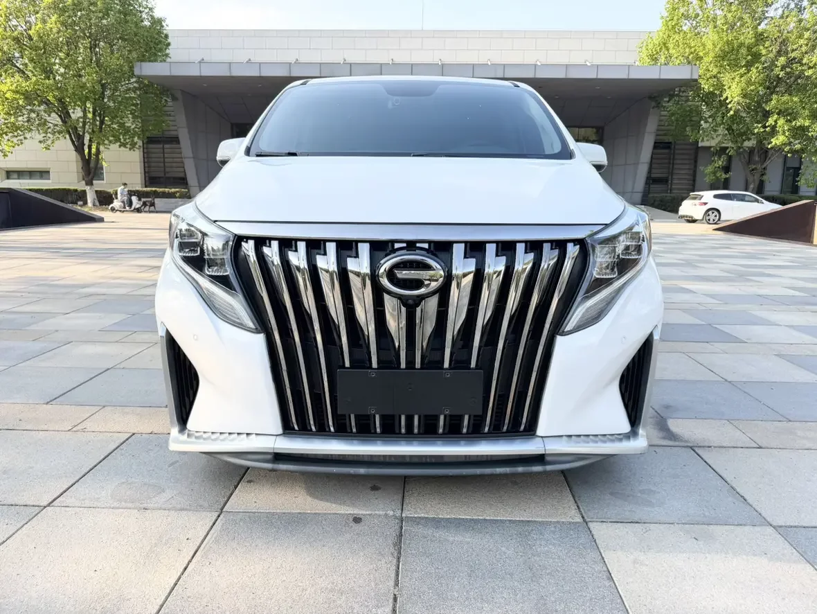 GAC Trumpchi M8