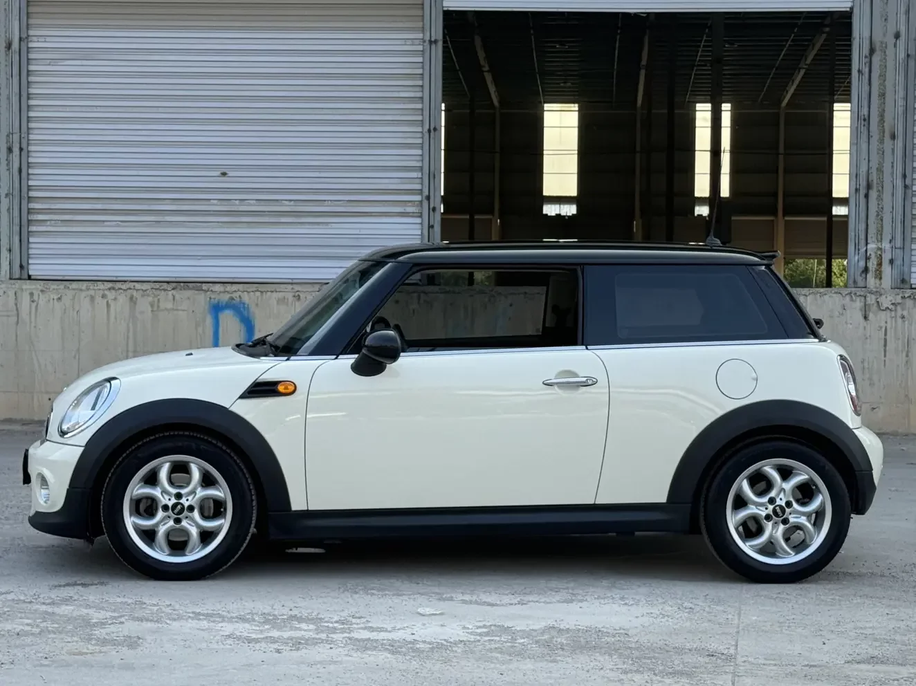 MINI MINI