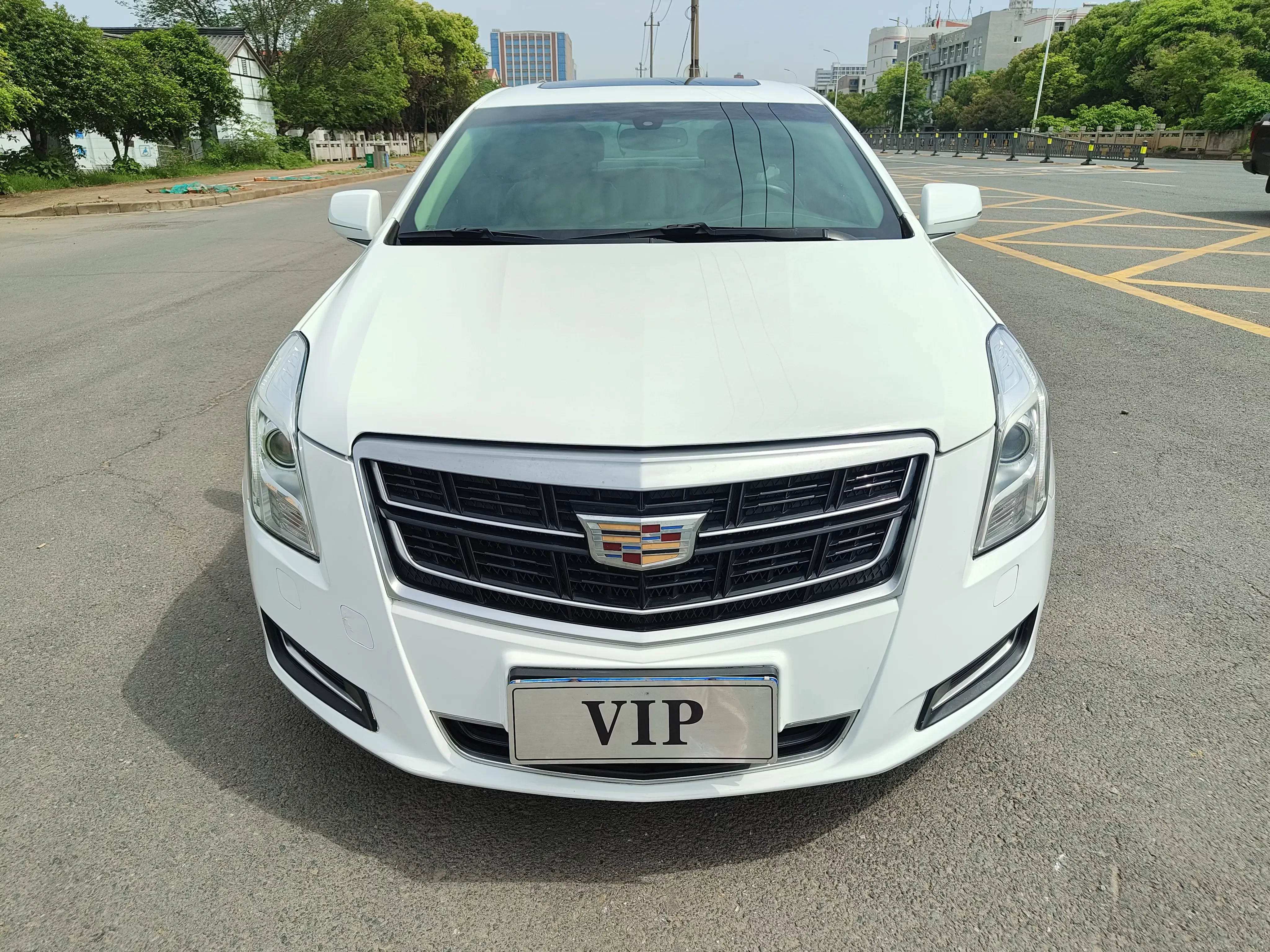 Cadillac XTS