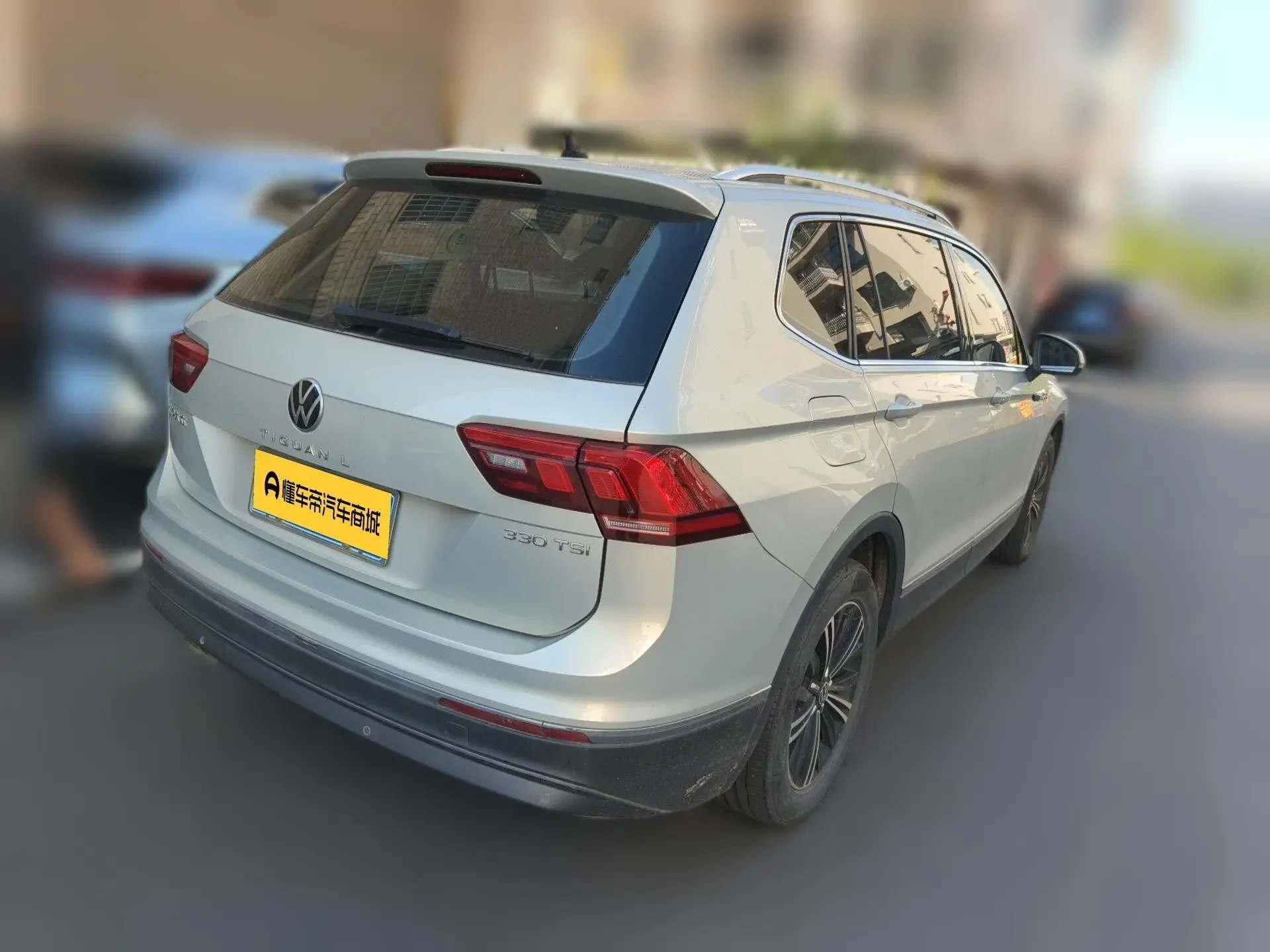 Volkswagen Tiguan L
