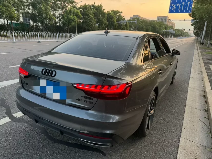 Audi A4L