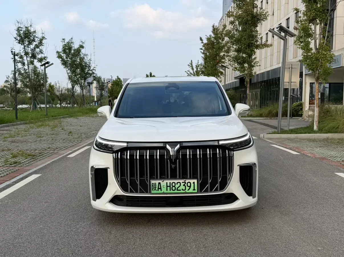 Voyah Lantu Dreamer PHEV