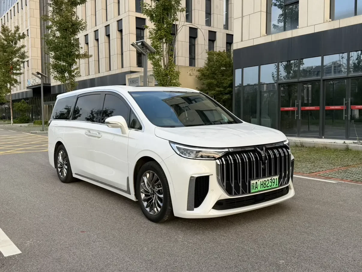 Voyah Lantu Dreamer PHEV
