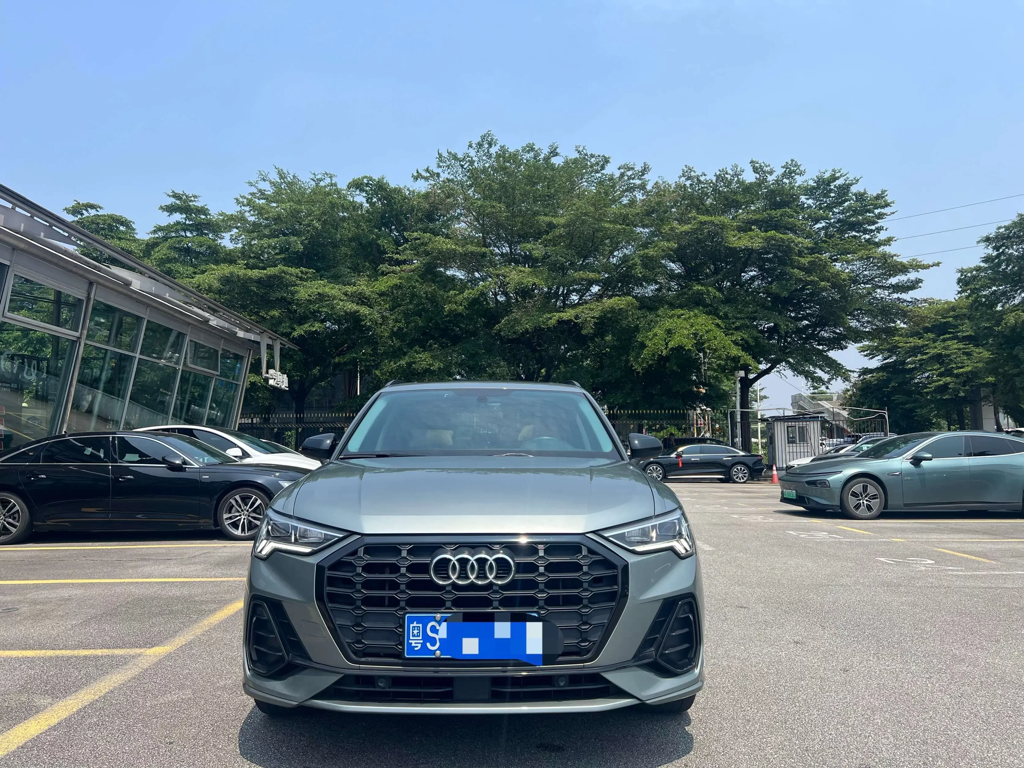 Audi Q3
