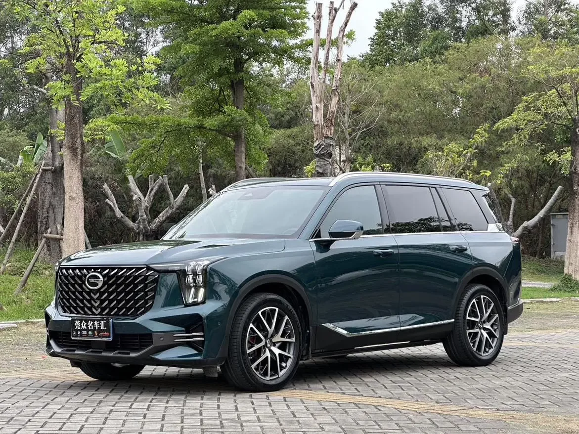 GAC Trumpchi GS8