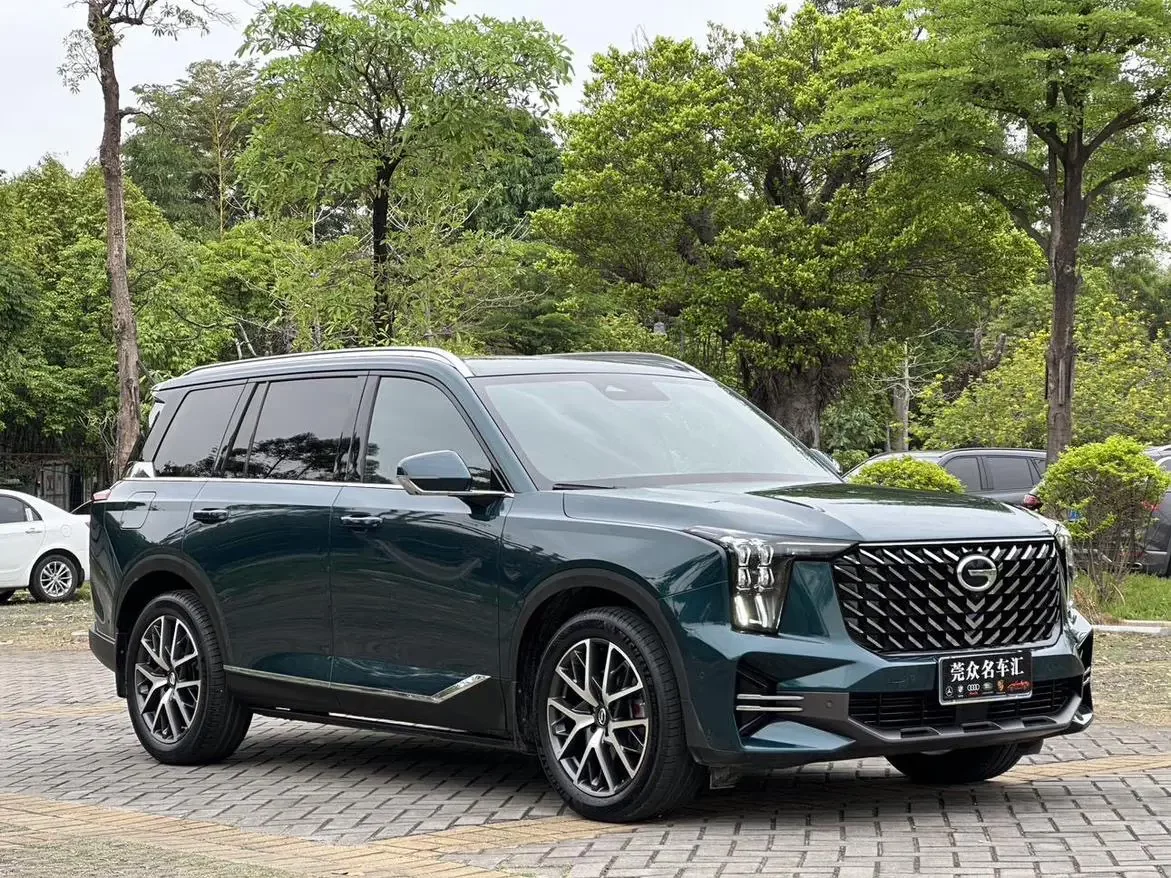 GAC Trumpchi GS8