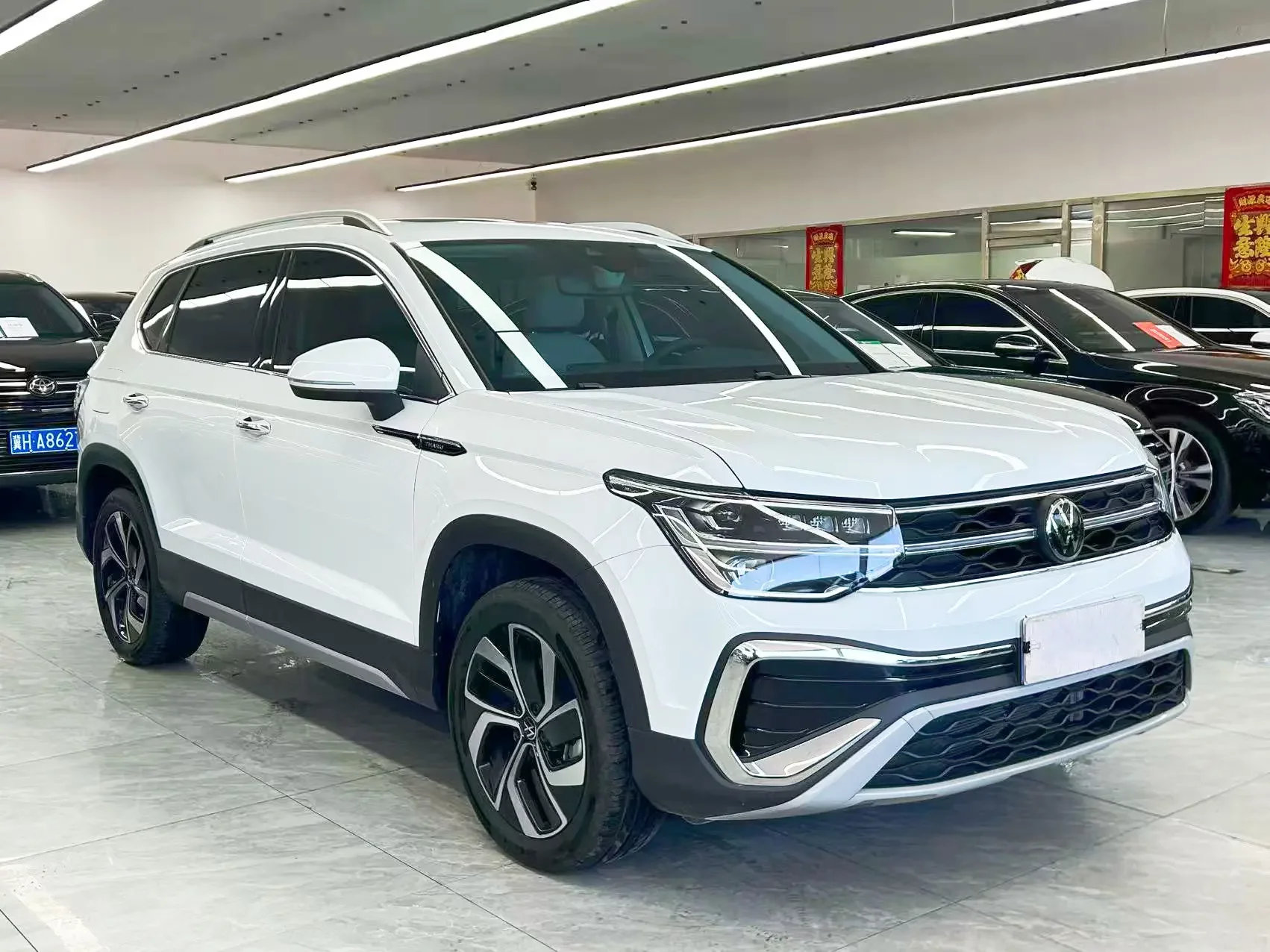 Volkswagen Tharu