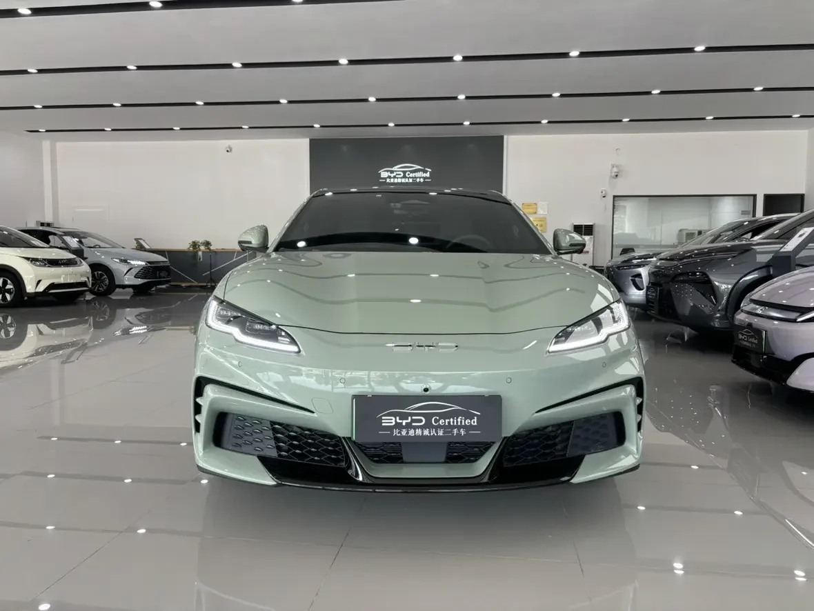 BYD SEAL 06GT