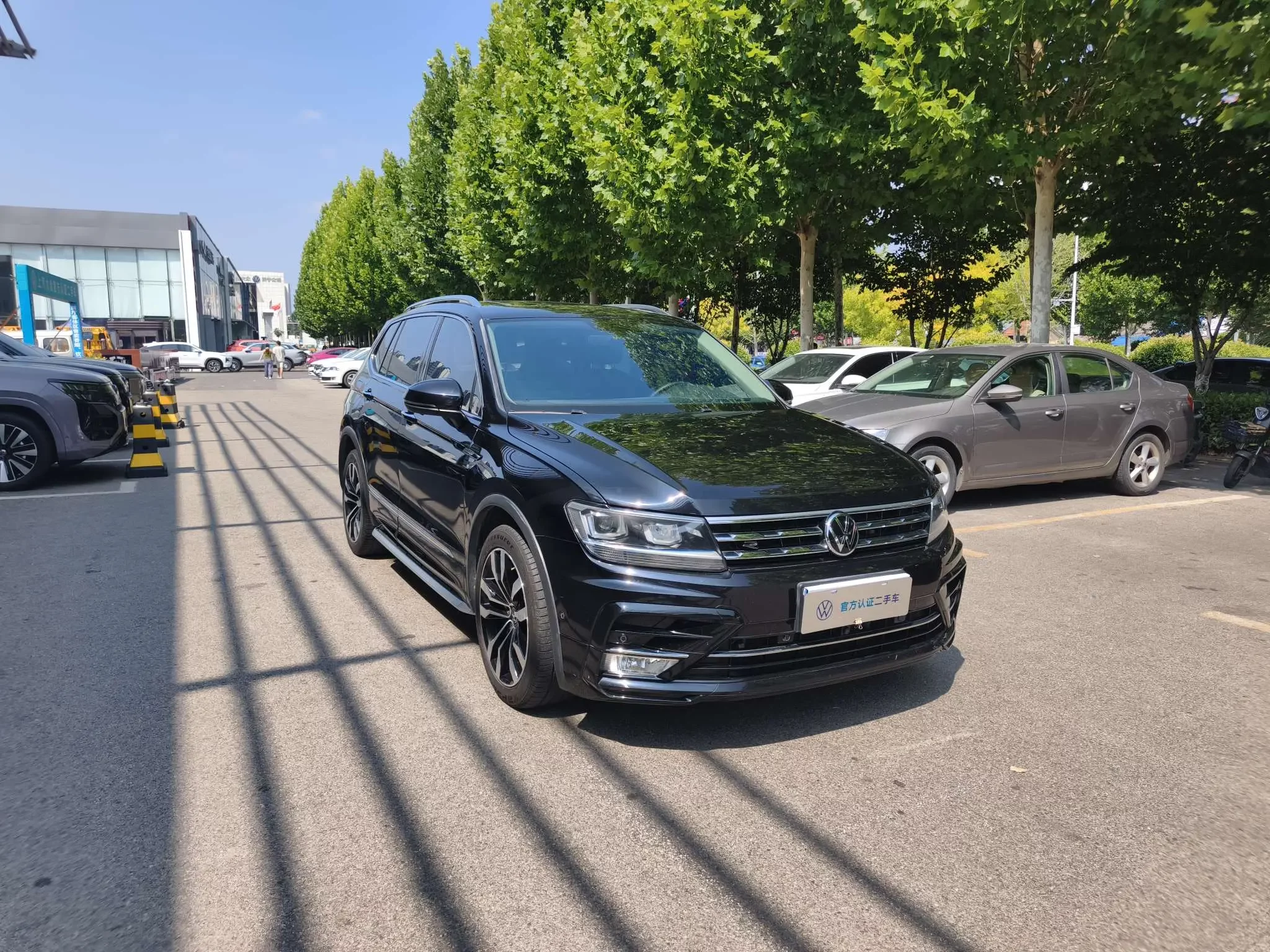 Volkswagen Tiguan L