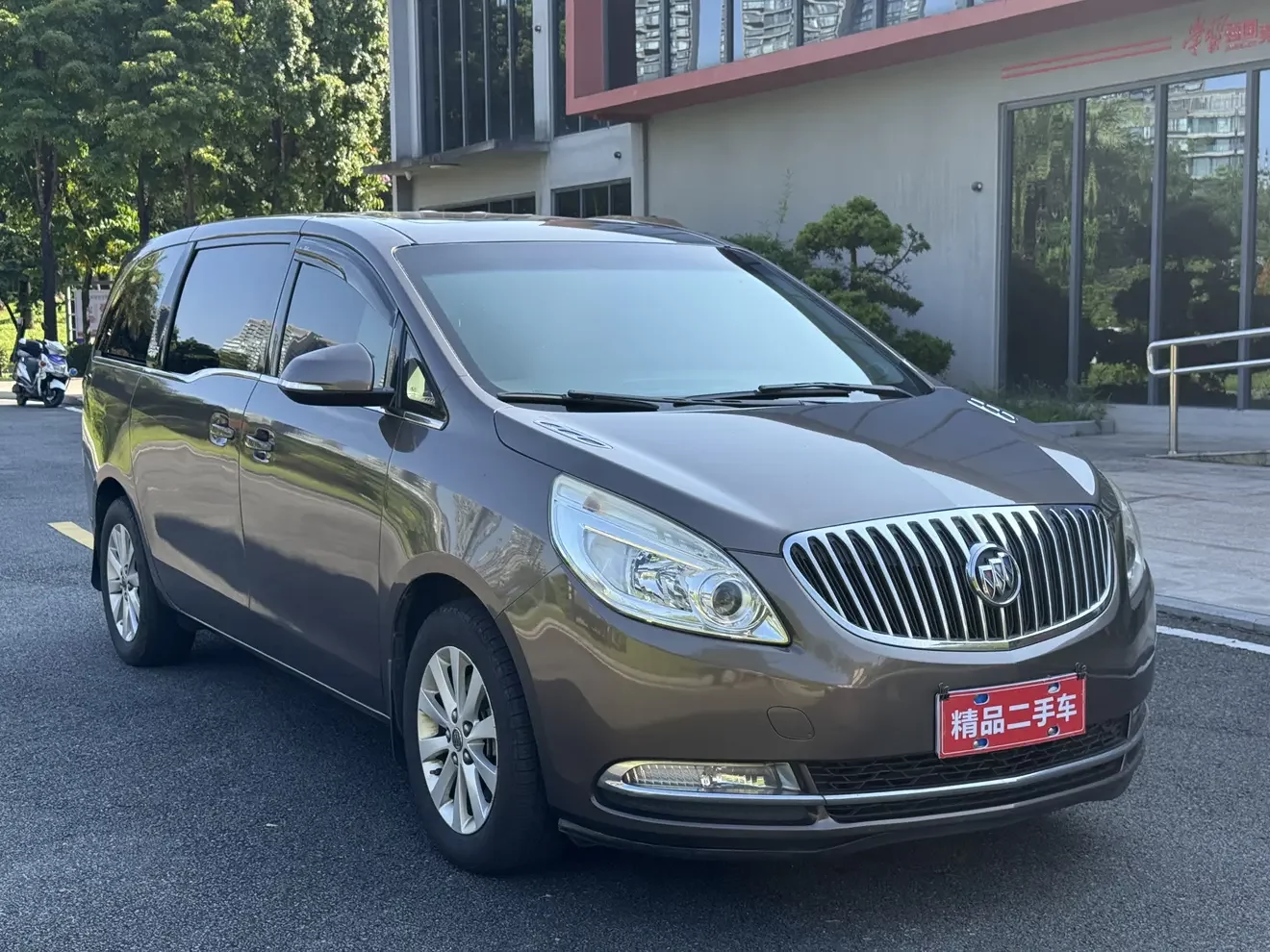Buick GL8