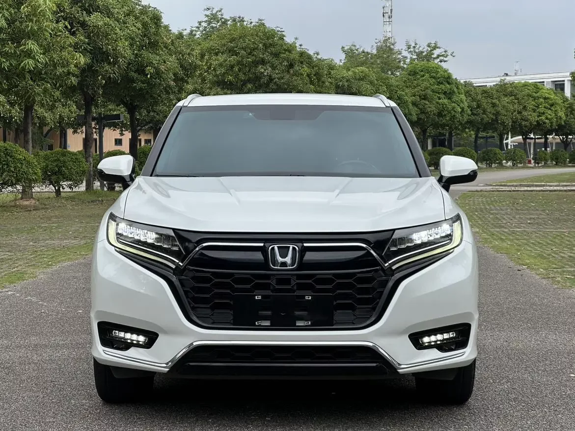 Honda UR-V