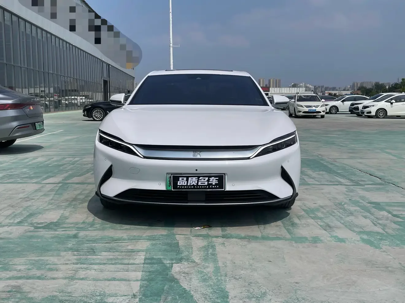 BYD Han EV