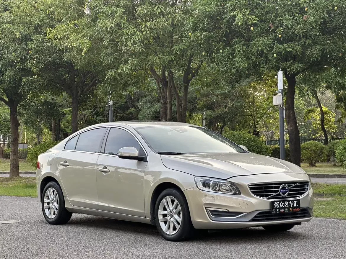 Volvo S60