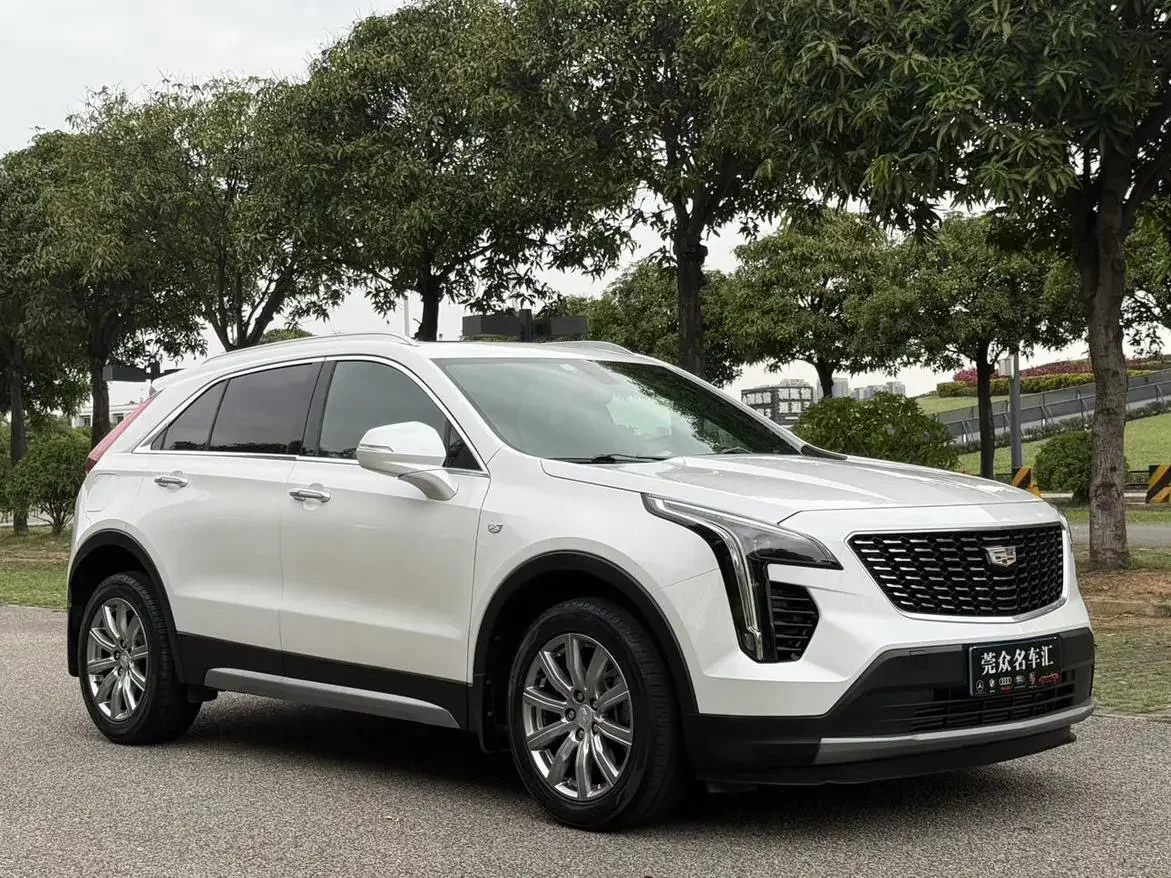 Cadillac XT4