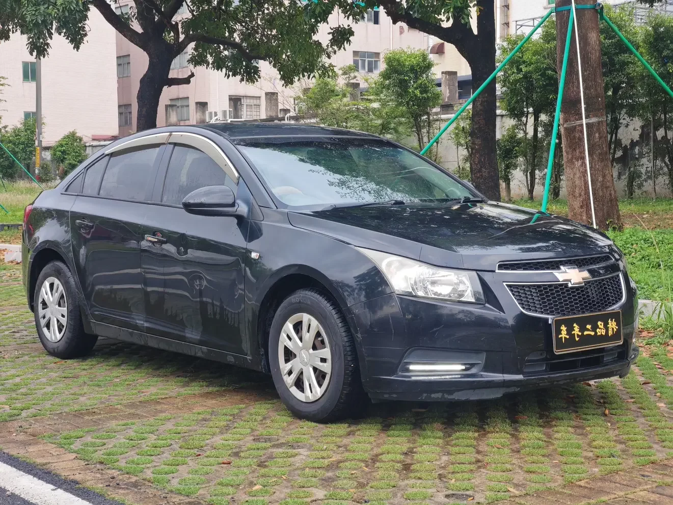 Chevrolet Monza (Cruze)