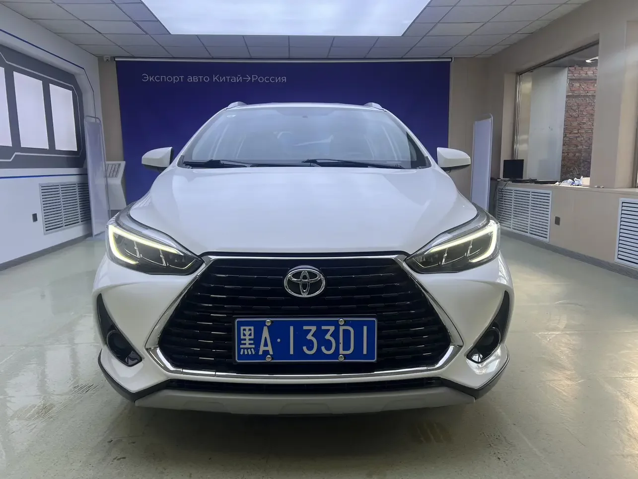 Toyota Yaris L