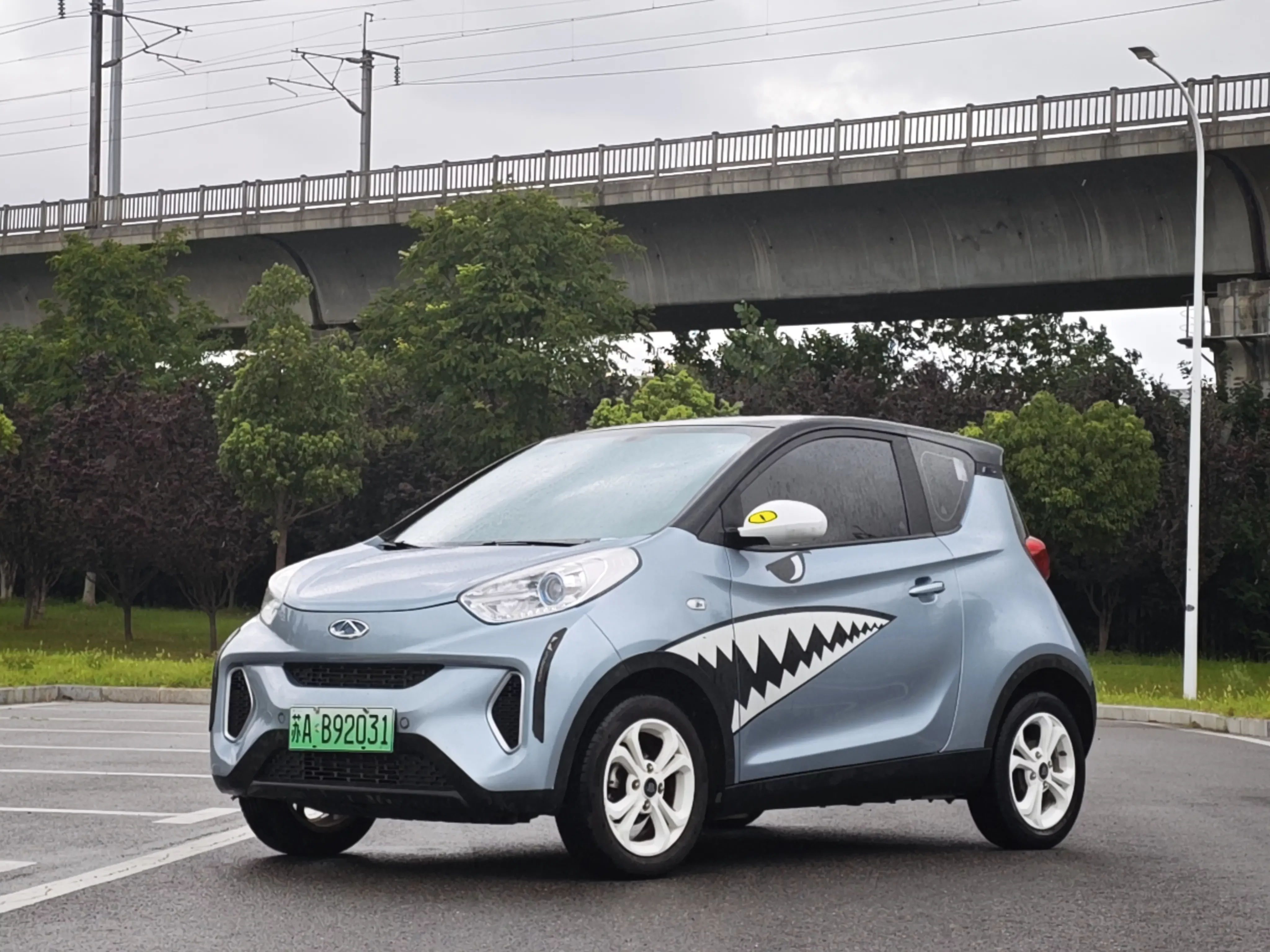 Chery QQ eQ1 (little ant)