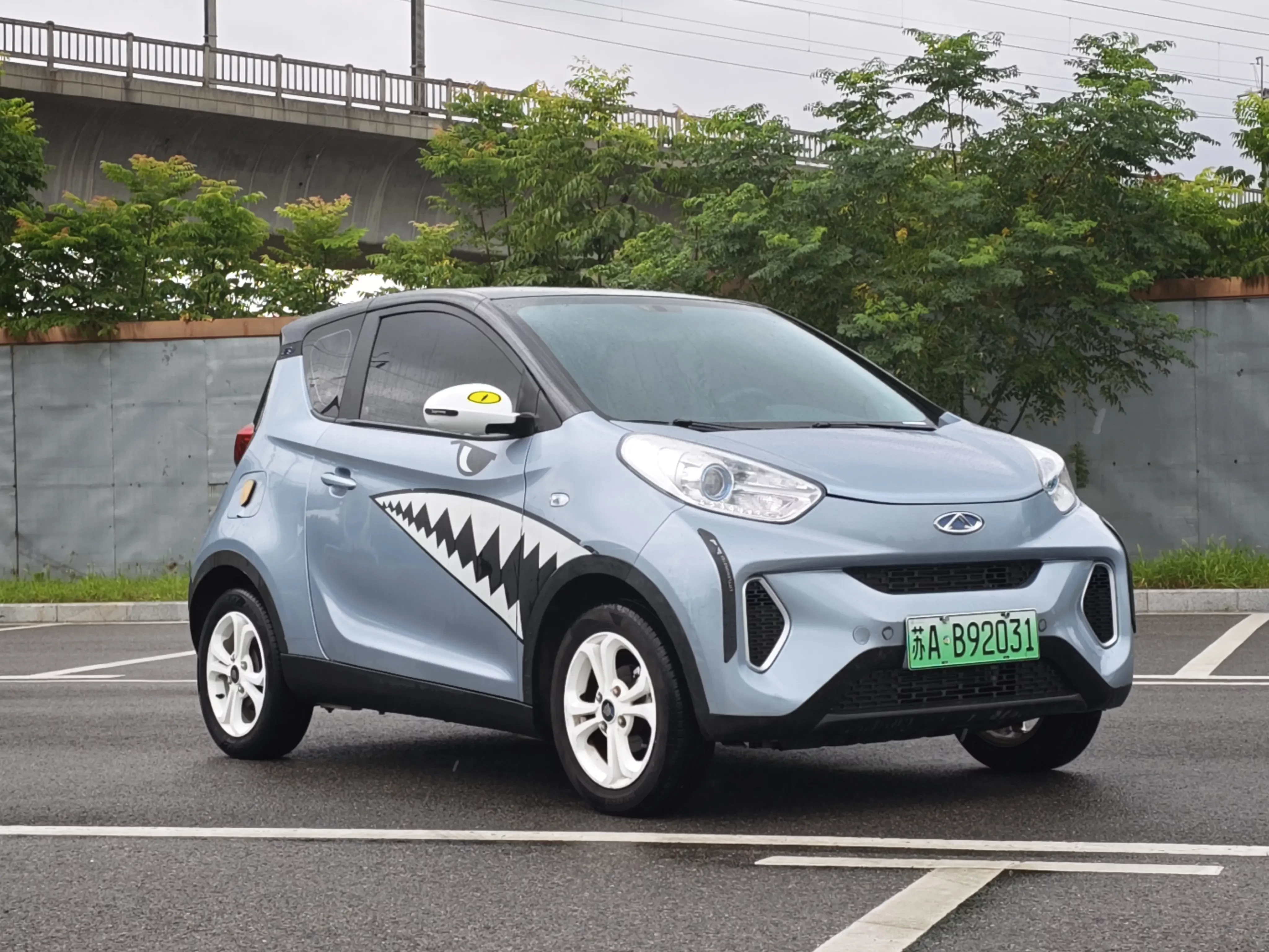 Chery QQ eQ1 (little ant)