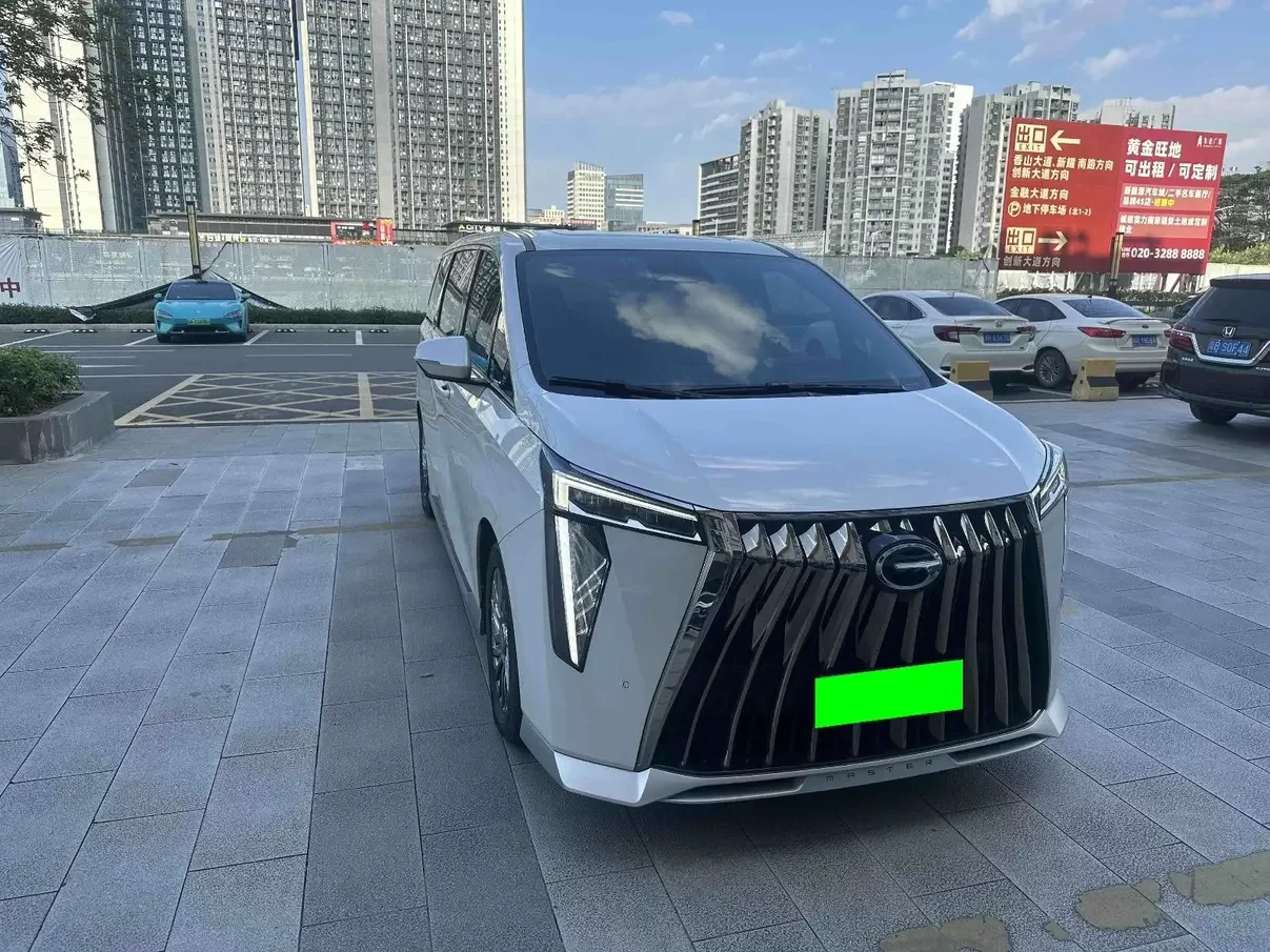 GAC Trumpchi M8