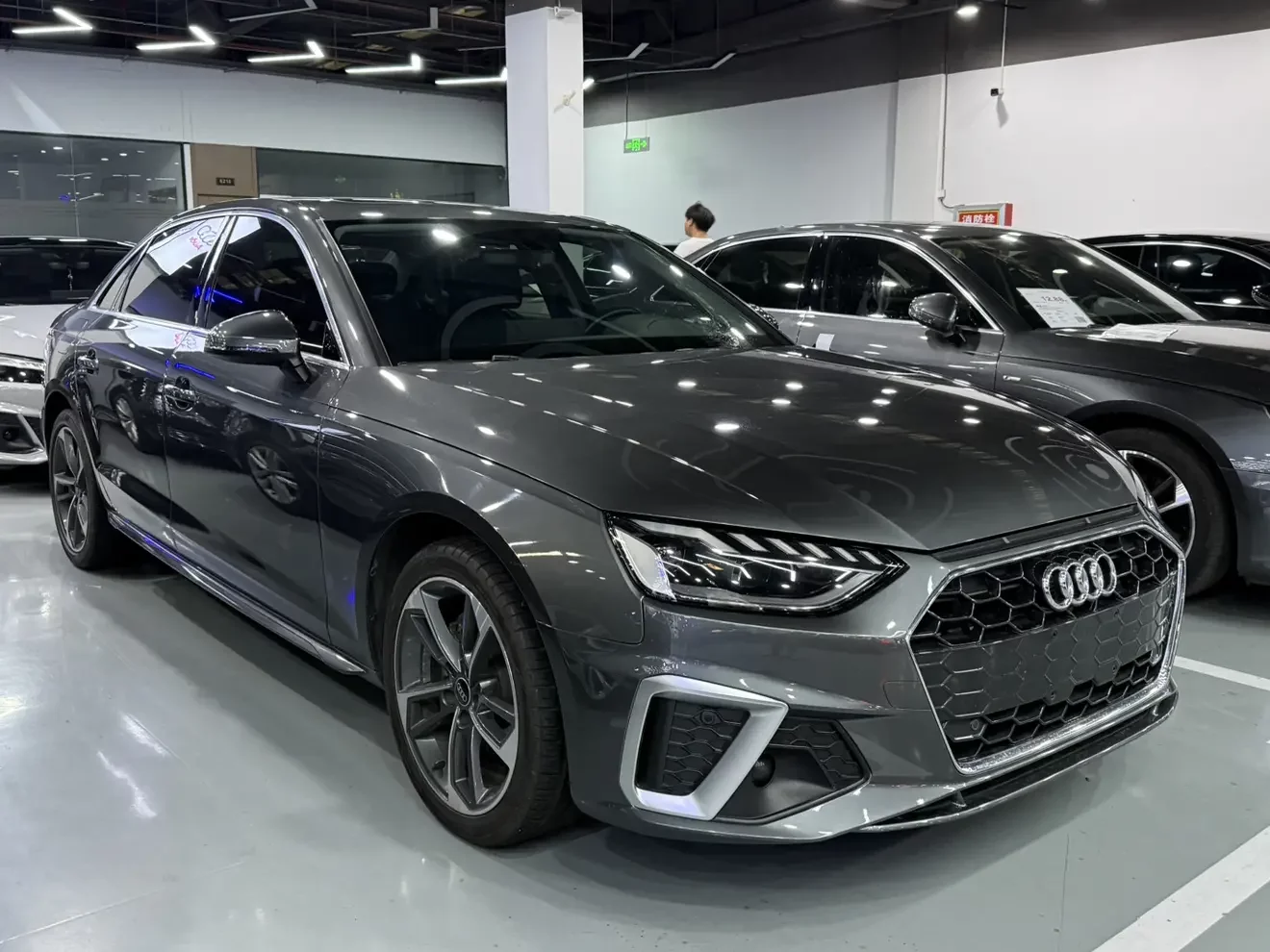 Audi A4L