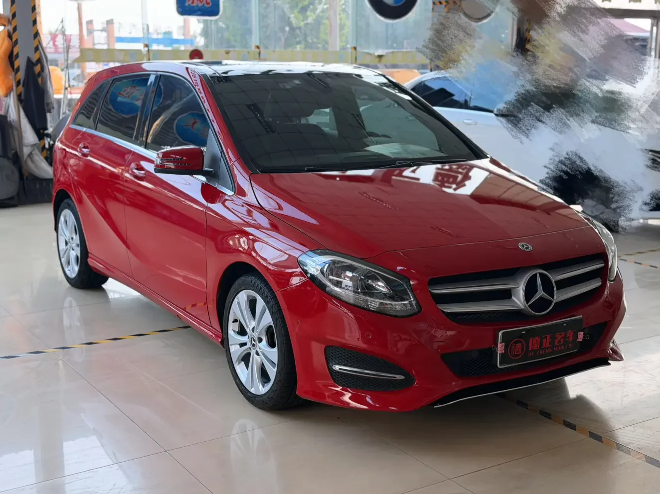 Mercedes-Benz B Class