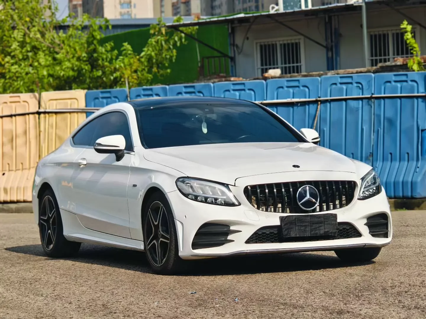 Mercedes-Benz C-Class