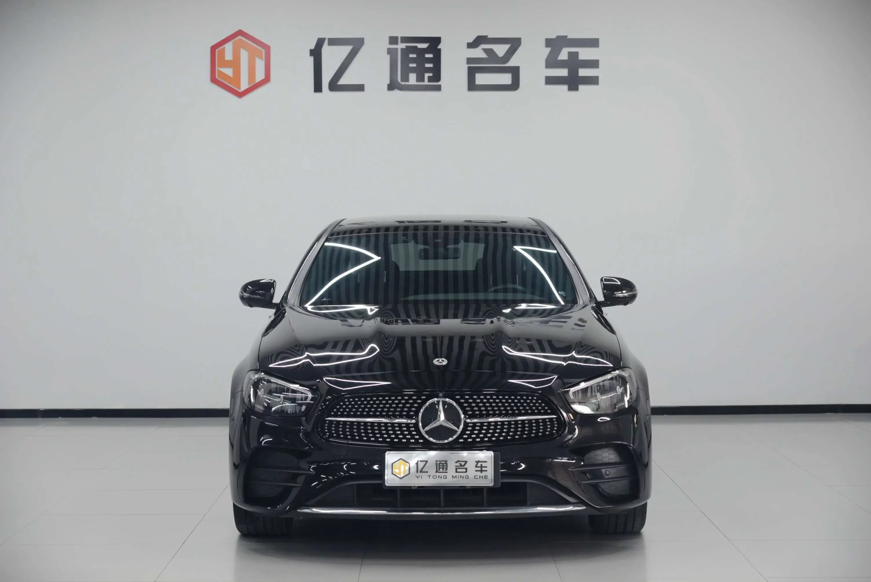 Mercedes-Benz E-Class PHEV