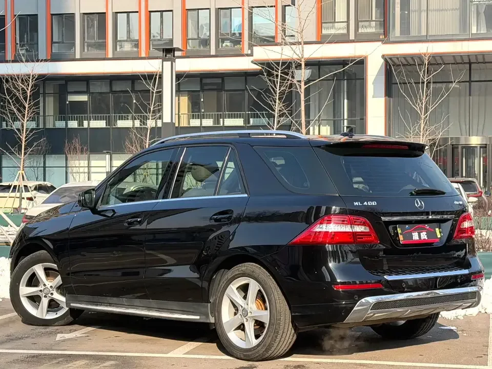 Mercedes-Benz M Class