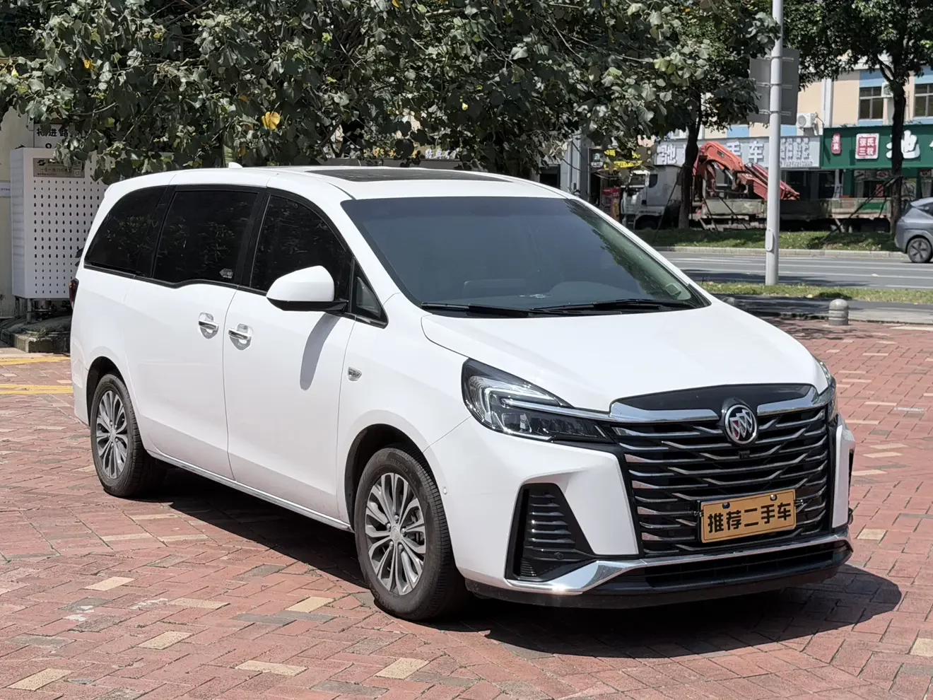 Buick GL8